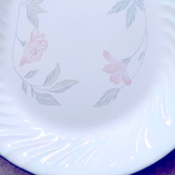 Vintage Corelle Pink Trio Serving Platter White Swirl Large 12” x 10” USA. A1542 - Picture 2 of 3